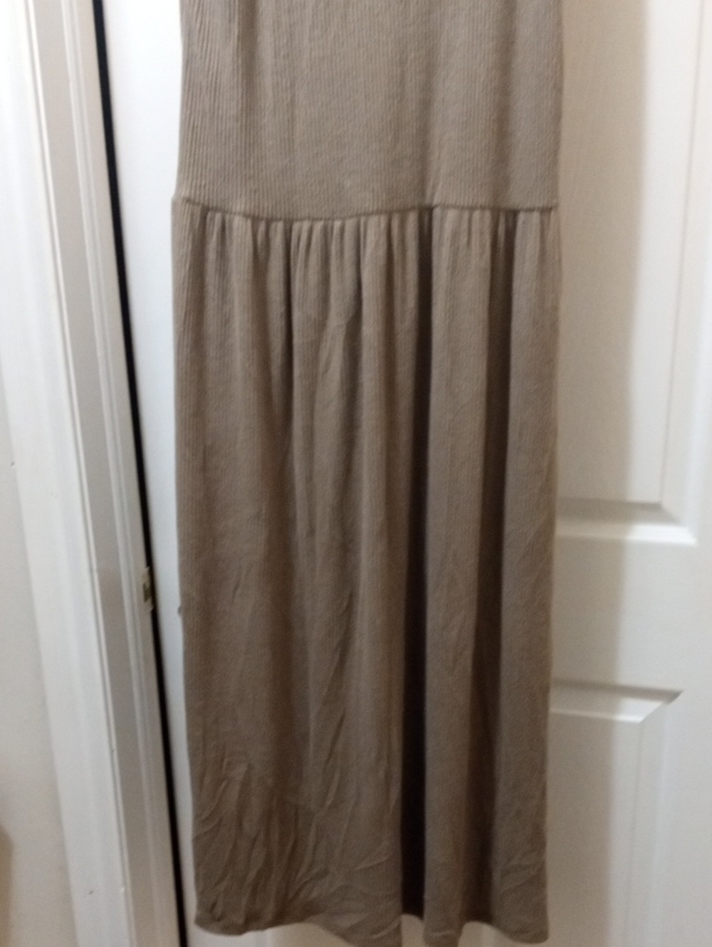 Crew or V-Neck Ribbed Sweater Label - Picture 5 of 7